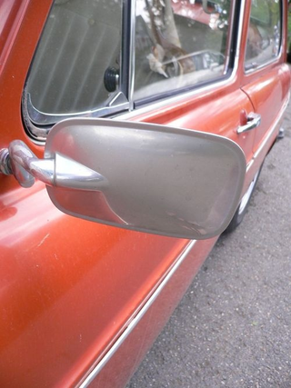 Illustration for article titled 1972 Volkswagen Fastback Down On The Denver Street